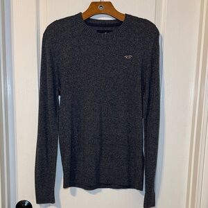 Hollister & Co. Men's Charcoal Crewneck Sweater Size Medium NWOT